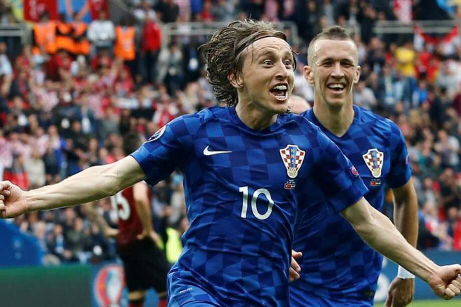 El volante del Real Madrid fue suficiente para que Croacia se llevará una victoria en el debut de la EURO. / EFE