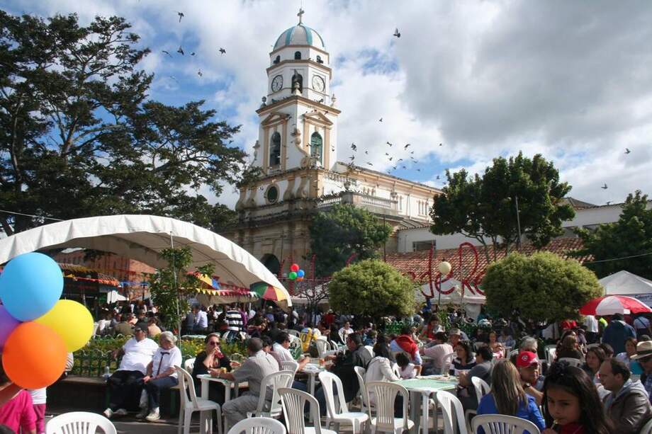 Imágenes de Festival Gastronómico que se celebra en Chía anualmente