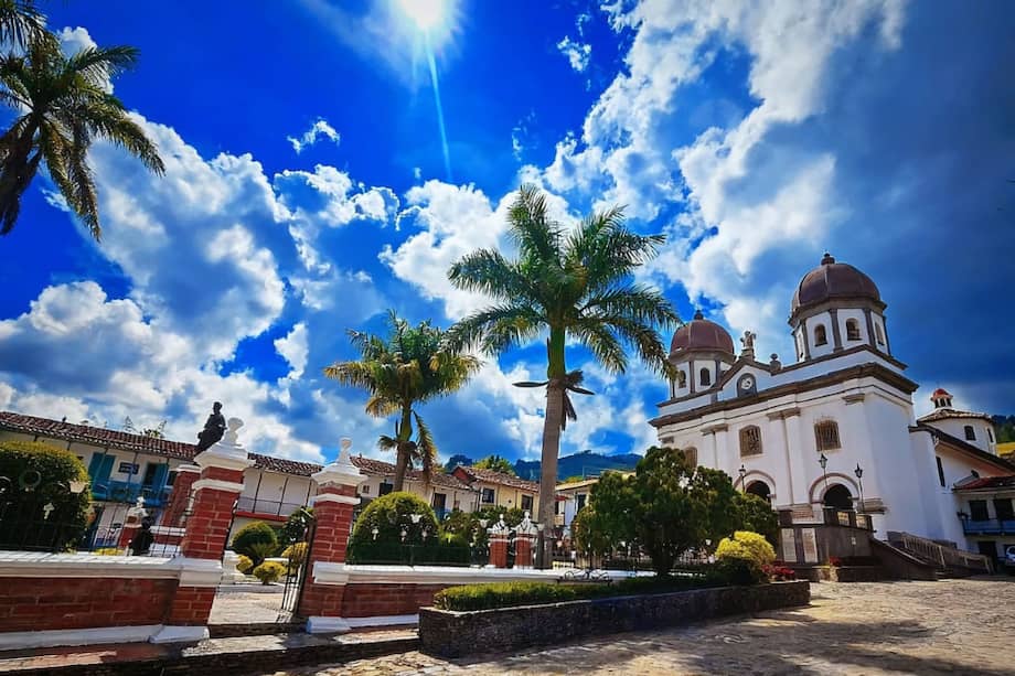La iglesia de Concepción (Antioquia) fue declarada como Bien de Interés Cultural de la Nación y hoy es uno de los principales atractivo turísticos de la región.