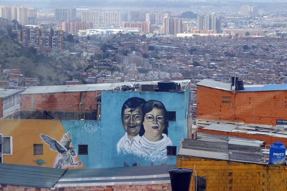 Fotografía de un grafiti el 4 de noviembre de 2022 en la localidad de Ciudad Bolívar en Bogotá (Colombia).