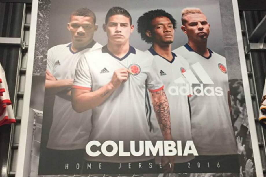 / Twitter: @EnaOssaEs