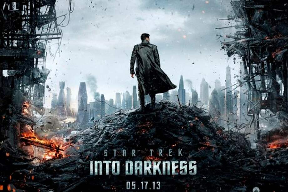Afiche de "Star Trek: en la Oscuridad".