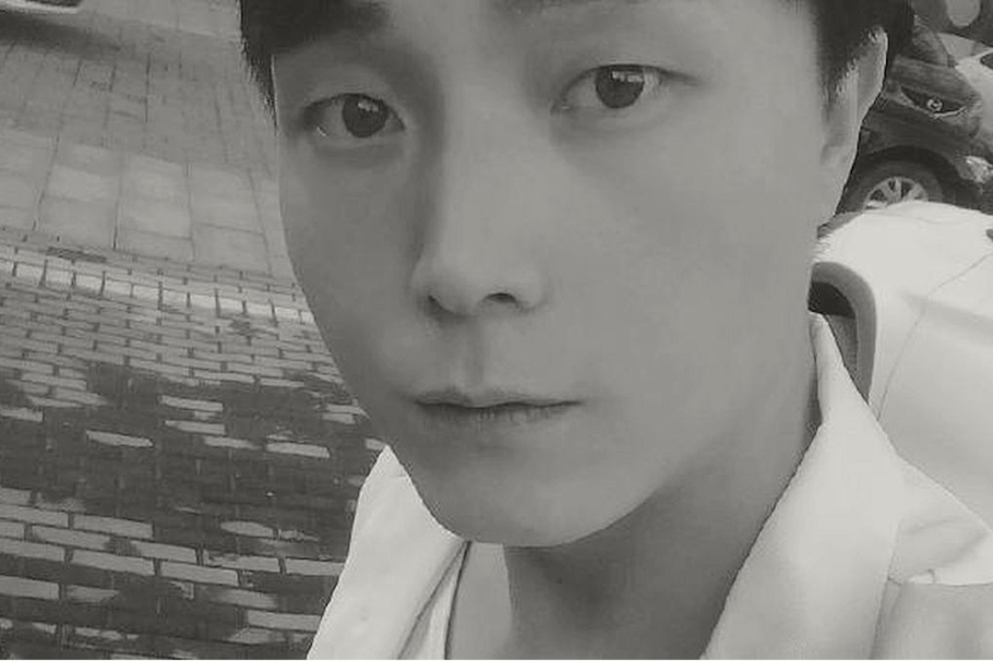 Zhang Yiyang, actor y cantante chino.