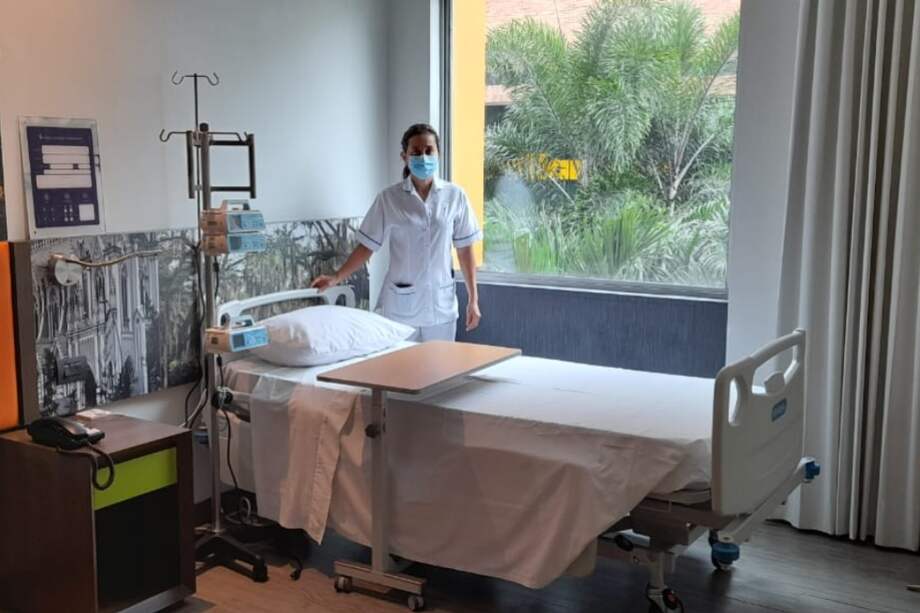 En Cali, Barranquilla y Bogotá se adecuaron hoteles-hospitales a los que se trasladan pacientes no Covid-19 y de baja complejidad.