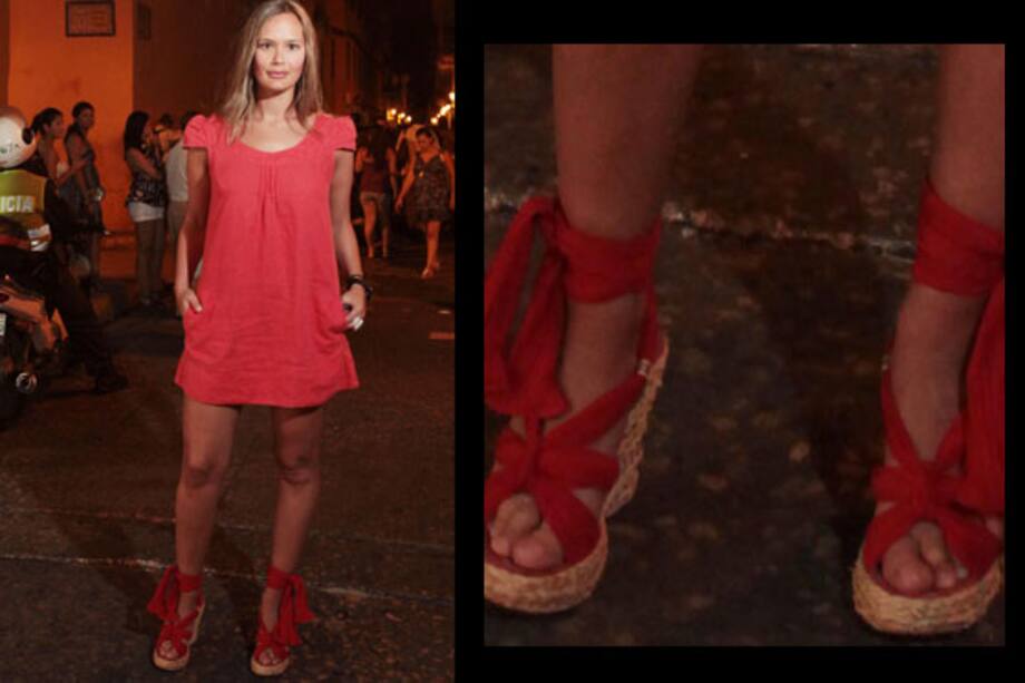 Eva Rey y su rojo flamenco