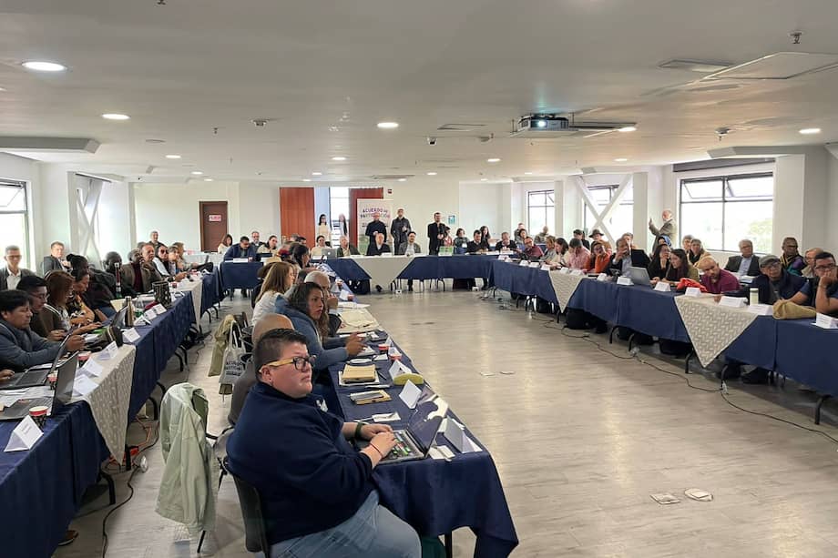 El Comité Nacional de Participación se reunió este jueves en un hotel en el occidente de Bogotá.