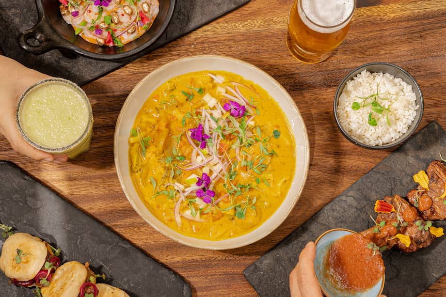 Con opciones veganas, vegetarianas y libres de gluten, entre las que destaca el Arroz meloso del pacifico que puede ser vegano o adicionarle pescado o camarón.