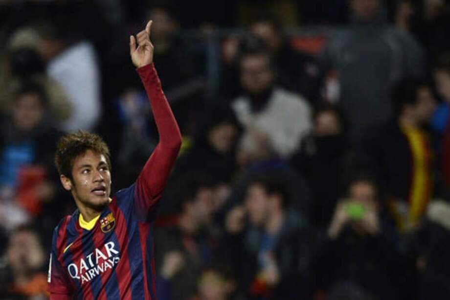 El brasileño estuvo en el cuadro blaugrana de 2013 a 2017. / AFP