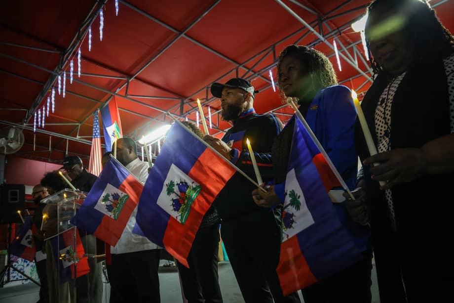 El fin del TPS para los haitianos en EE. UU. finaliza la protección y pone en un laberinto migratorio al menos a 330.000 haitianos migrantes.