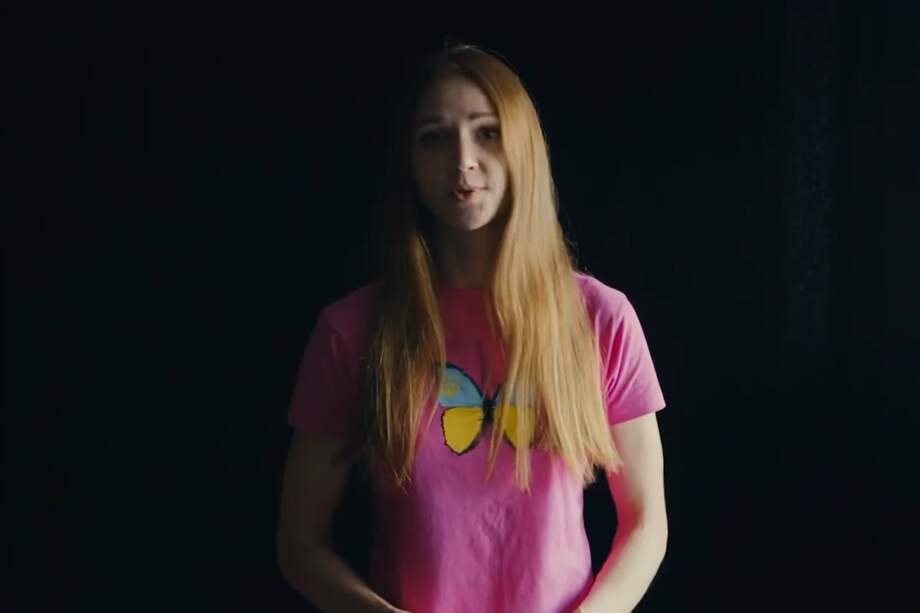 Aleksandra Herasimenia en un video, pidiendo elecciones libres en Bielorrusia.