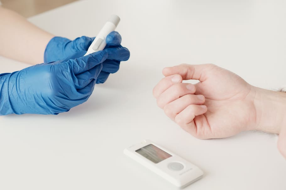 Según la Federación Internacional de la Diabetes, 1 de cada 10 personas en el mundo vive con diabetes.