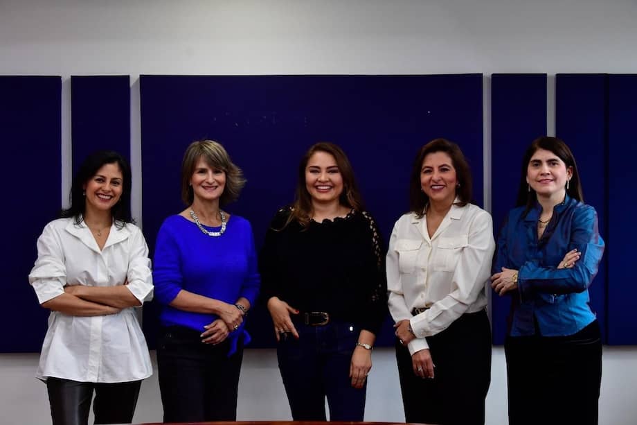 La confianza también se lidera en femenino