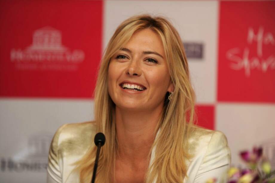 La tenista María Sharapova, en noviembre de 2012, durante una rueda de prensa en Nueva Delhi, India. / AFP