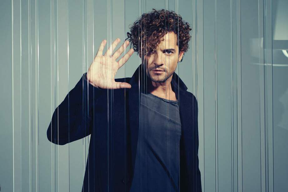 El cantautor español David Bisbal asegura que graba trabajos discográficos pensando en la interpretación de las canciones en vivo. / Cortesía Universal Music