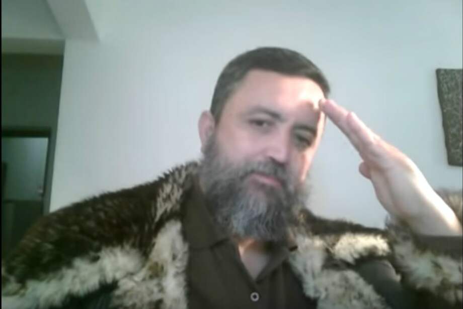 Captura de pantalla de uno de los videos de Martínez, en el que anuncia que su página en Facebook sería cerrada.