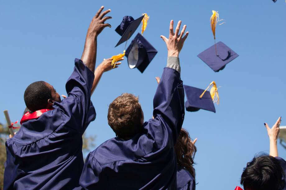 La coyuntura actual llevó a generar nuevos planteamientos sobre la educación y sus medios.