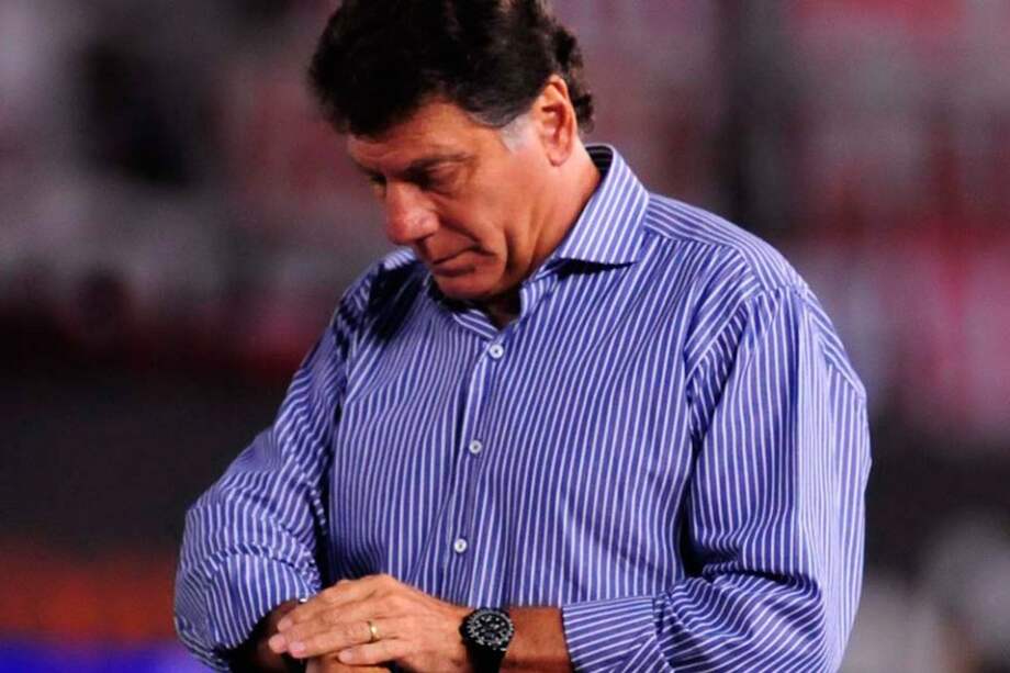 Nuevo técnico de Independiente fue asaltado mientras daba una entrevista telefónica