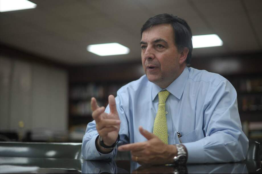 El registrador, Juan Carlos Galindo, afirma que las autoridades electorales se están protegiendo contra todo tipo de riesgos en los comicios del domingo, 11 de marzo. / Cristian Garavito - El Espectador