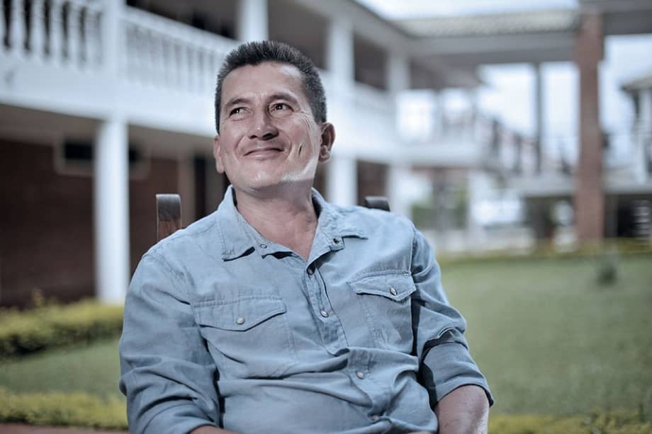 Lucho Herrera, en uno de los hoteles que tiene por Cundinamarca. / Luis Ángel