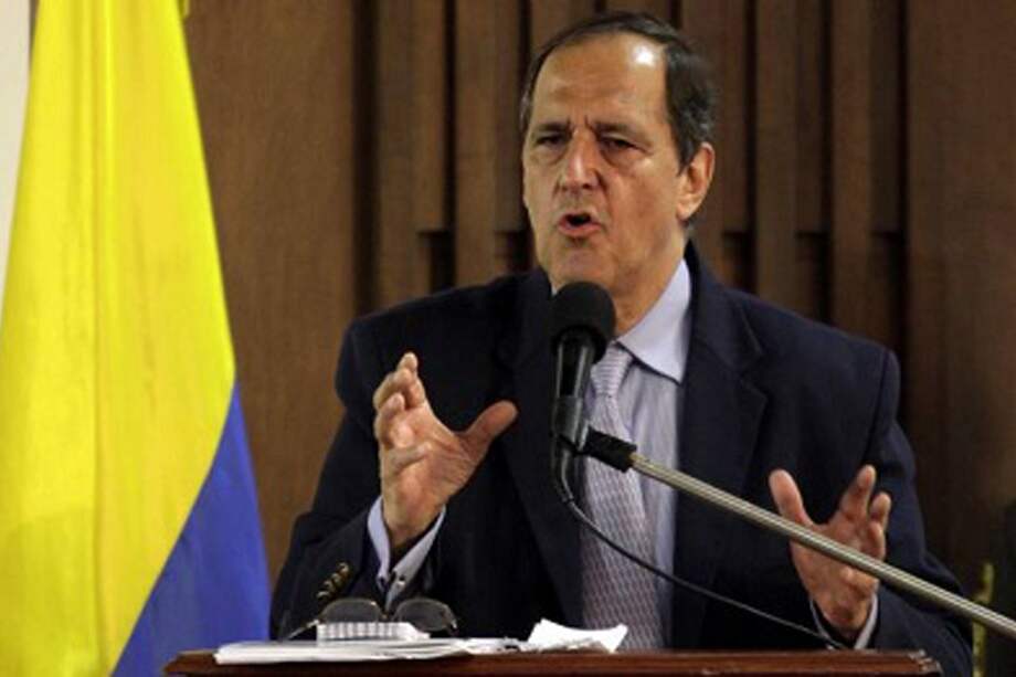 Seguiremos negociando si los paperos desbloquean las vías: Minagricultura