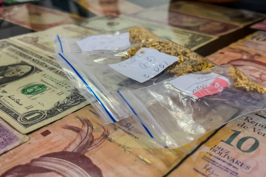 Oro comercializado en Puerto Inírida, Guainía, donde parte de lo que se extrae no es legal.