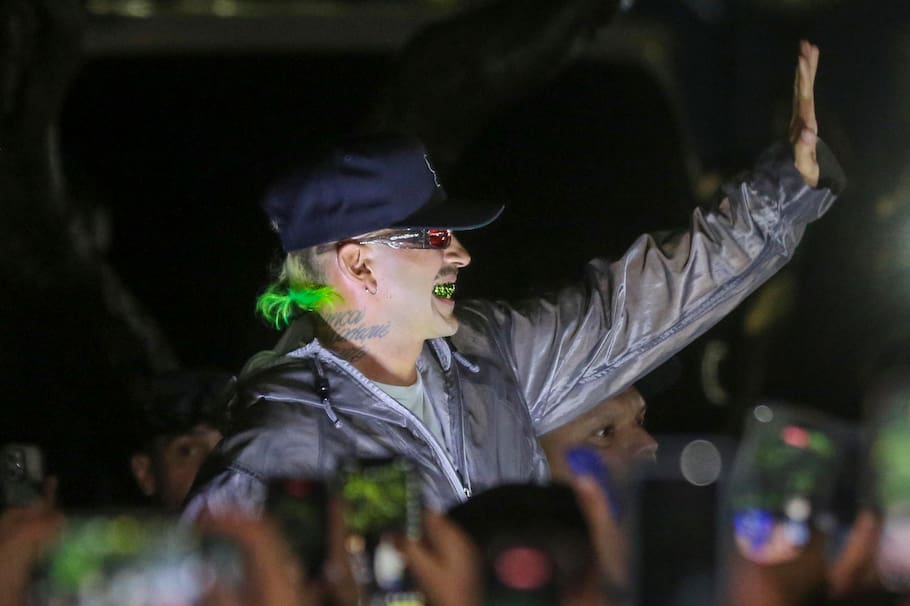 El artista paisa, quien llevó su historia al cine con su documental ‘XTHE ENDX’, escribió unas conmovedoras palabras para sus fanáticos. EFE/ STR