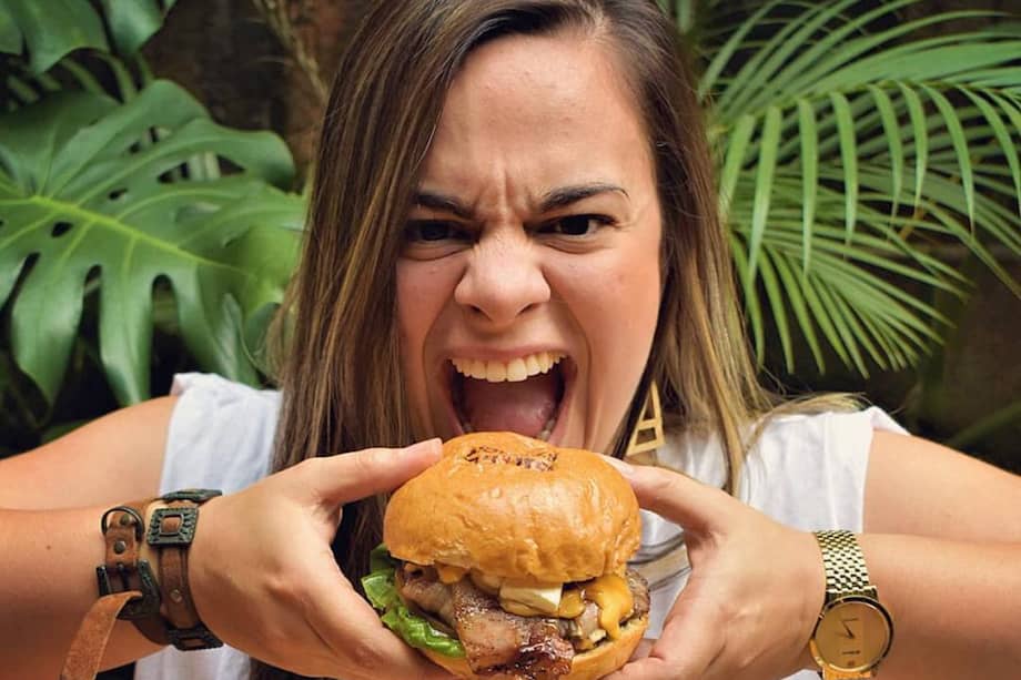 Ella es la foodie colombiana que encontró en las experiencias gastronómicas, la forma de exponer los sabores colombianos, a través de las redes sociales.