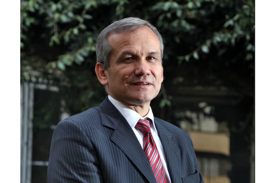 Carlos Ramón González, director del Departamento Administrativo de la Presidencia de la República.