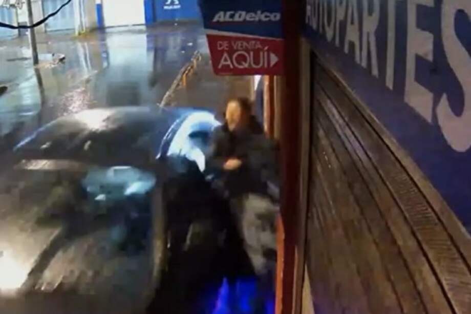 Las autoridades investigan la responsabilidad del conductor.