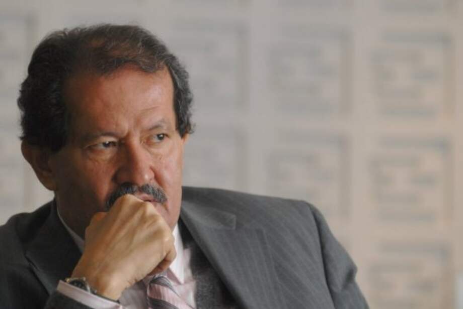 ¿'Traicionará' Angelino Garzón a La U si es elegido alcalde de Cali?