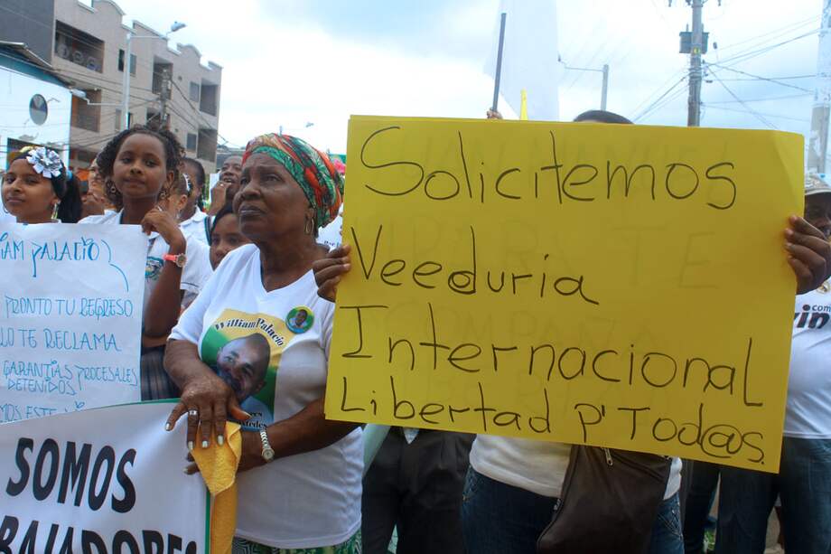 Durante las últimas dos semanas, cientos de personas se han movilizado para apoyar a los capturados. /María Flórez