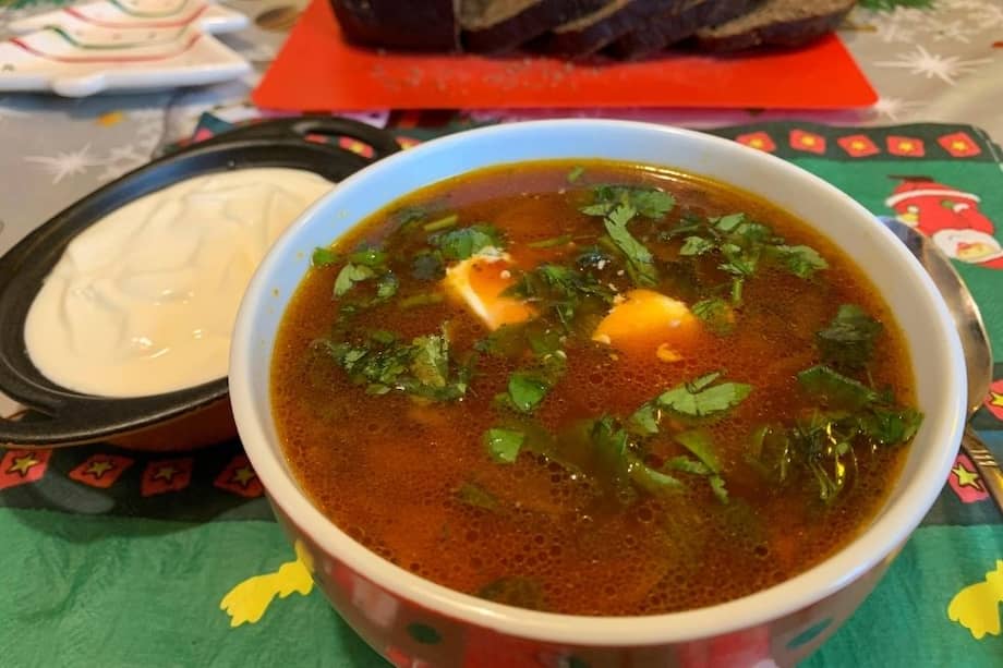 El borsch, la sopa más popular en Rusia y Ucrania, ha abierto un nuevo frente de batalla entre los dos países.