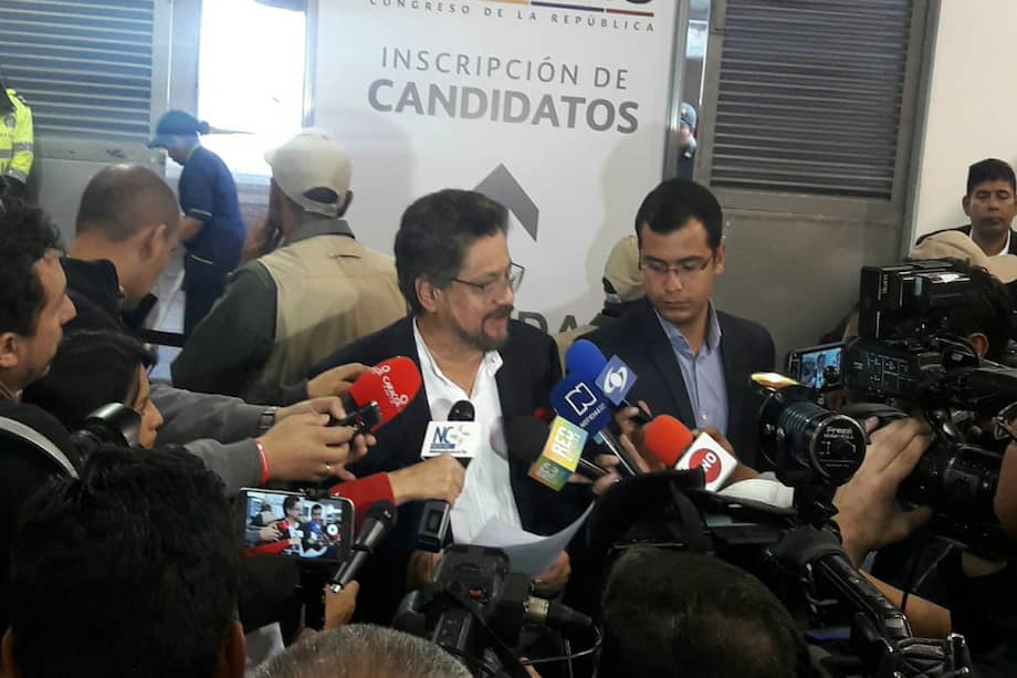 Iván Márquez, candidato al Senado por la Farc, propuso promover un gobierno de transición. / Tomada de Twitter de la Farc