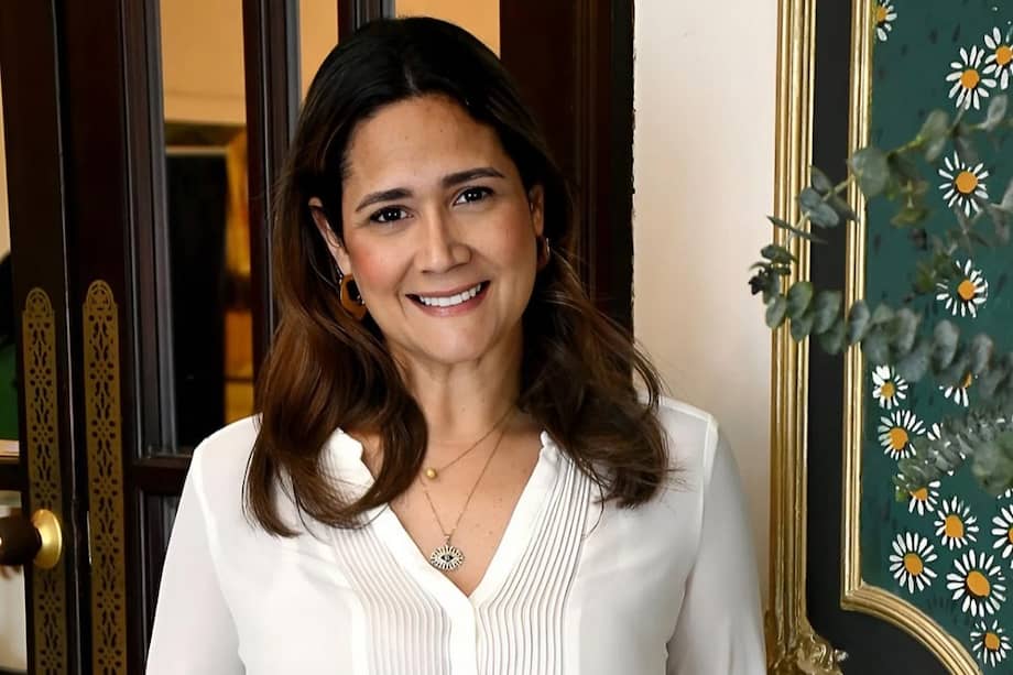 El Comité Ejecutivo de la Red Colombiana de Posgrados (RCP) designó como su nueva Secretaria Ejecutiva a la directora de Comunicaciones de la Universidad Simón Bolívar, Karen González Pombo.