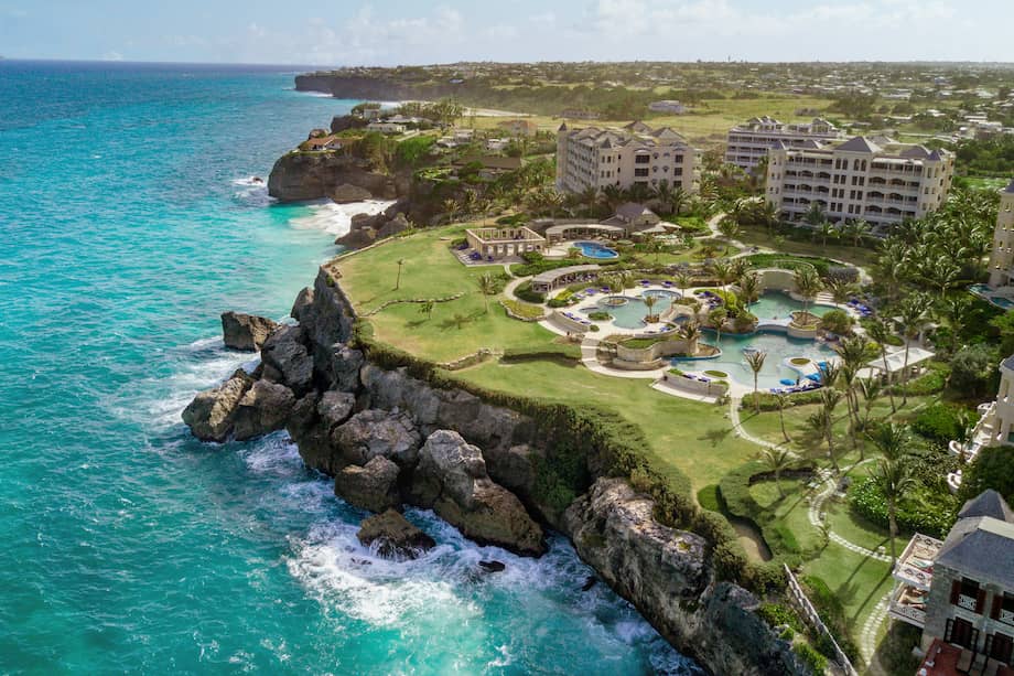 Los ciudadanos colombianos no necesitan visa para ingresar a Barbados por turismo o estancias cortas.