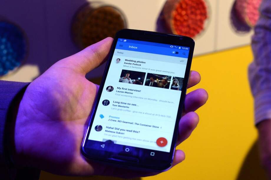 78 % de los jóvenes latinos tiene un teléfono inteligente