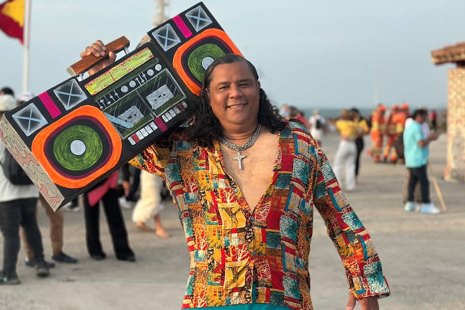 El Festival de Música del Caribe es un encuentro único que celebra las vibrantes raíces culturales de la región caribeña. A través de música, danza, gastronomía y tradiciones, este evento reúne a artistas de talla internacional y locales para compartir un espectáculo inolvidable. Con una historia que combina el folclore y la modernidad, el festival busca resaltar la riqueza cultural de este paraíso tropical y conectar a las personas mediante el arte.