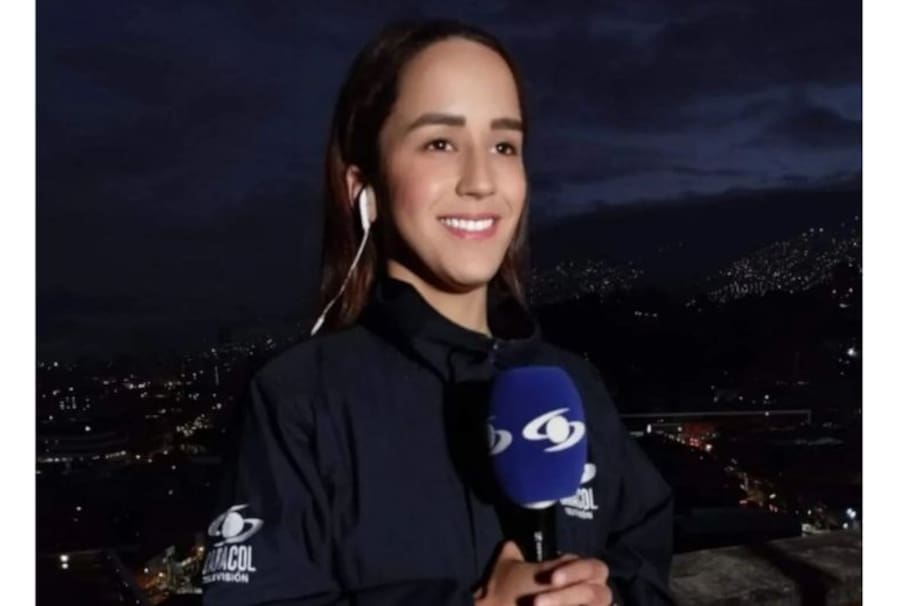 La reportera antioqueña de 'Noticias Caracol', Érika Zapata, compartió con sus seguidores el momento en que le hacían varios procedimientos.