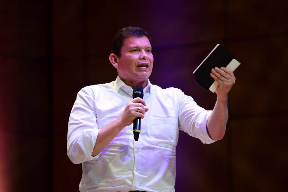 Una decisión del CNE dejó en suspenso la candidatura presidencial de John Milton Rodríguez.