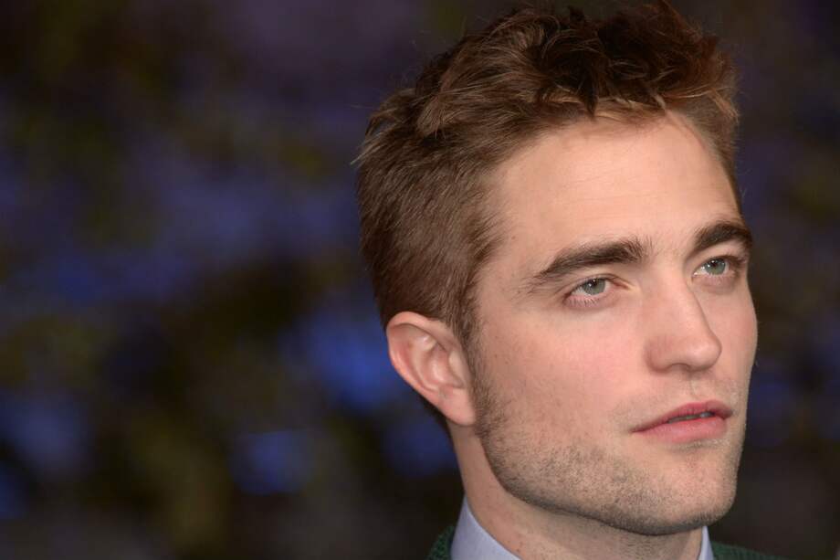 Pattinson, durante la sesión de fotografías de las jornadas de promoción de la última fase de ‘Crepúsculo’. / AFP