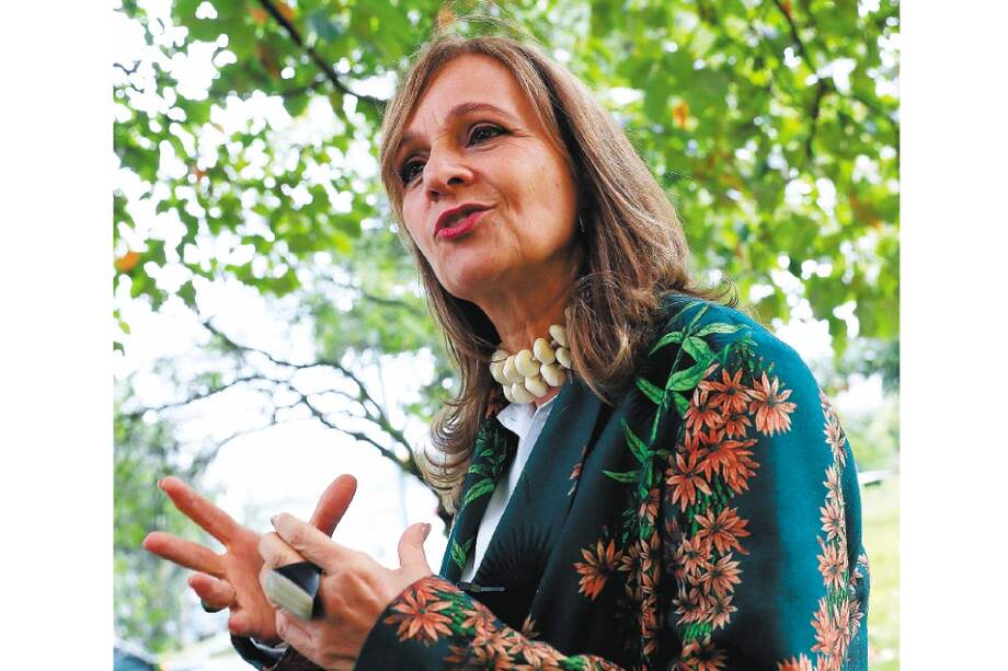 Ángela María Robledo