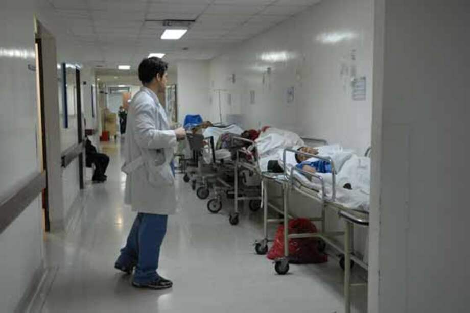 Sancionarán a quienes no presten servicios de salud durante protestas