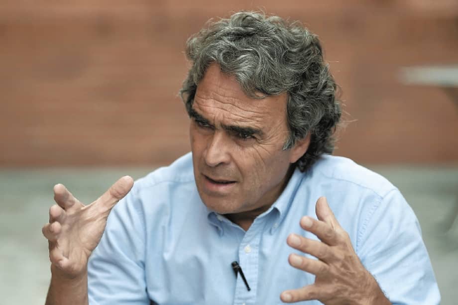 Sergio Fajardo es precandidato por la Coalición Centro Esperanza. / Mauricio Alvarado - El Espectador