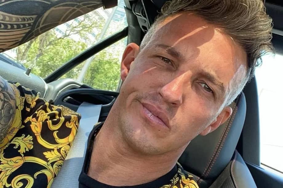 Fernando Pérez Algaba fue encontrado muerto dentro de una maleta cerca del arroyo del Rey, en Buenos Aires, Argentina.