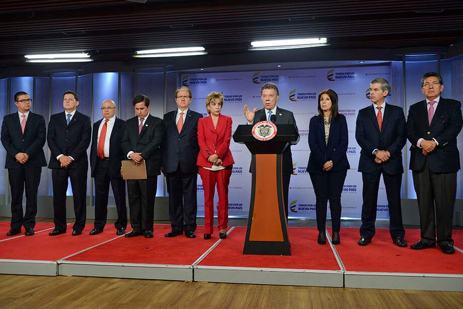 El presidente Juan Manuel Santos, miembros del Gobierno y representantes de las altas cortes y del Congreso. / Presidencia