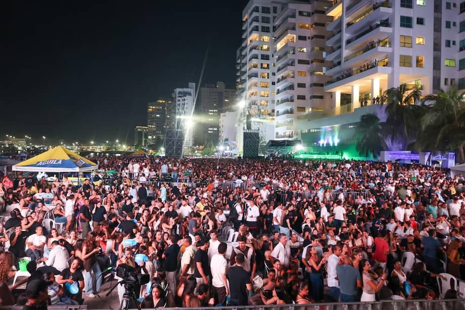 Los conciertos, desfiles y eventos gratuitos reunieron a más de 197.000 asistentes durante la Fiesta del Mar.