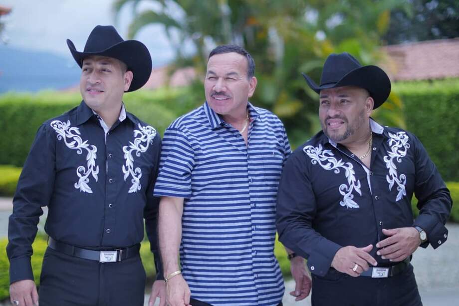 El vídeo de "Pero te vas arrepentir" contó con la producción de D'Repente Films.