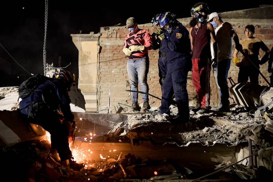 Varios departamentos resultaron afectados tras el temblor, del cual ha habido, al menos 33 réplicas, según el Servicio Geológico Colombiano.