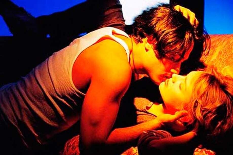 10 cosas que todo hombre quiere en la cama