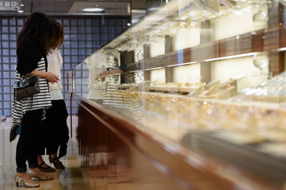 Las joyas más allá de ser un bien suntuario es consumido por todos los estratos sociales, dice Fenalco. / Bloomberg